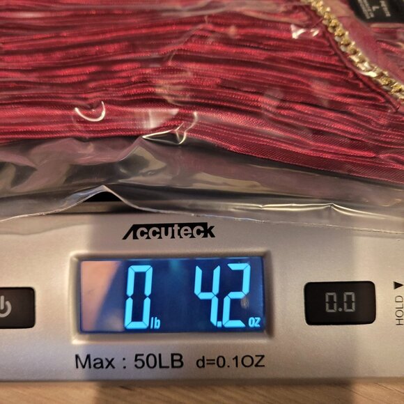 Roz & Ali Petite L Sleeveless Pleated Top With Chain Detail In Berry Pink - Picture 13 of 14